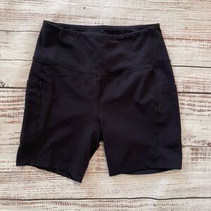 High rise biker shorts with pockets.